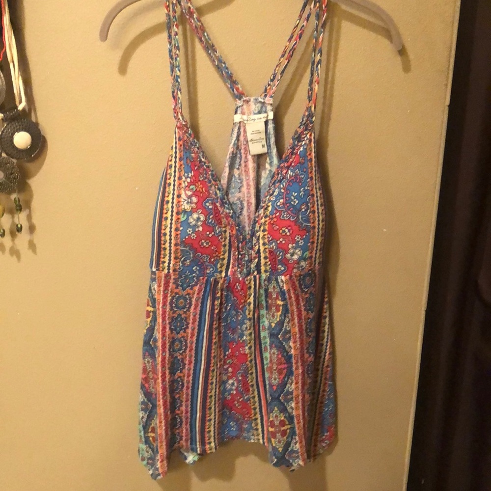 Multicolored tank